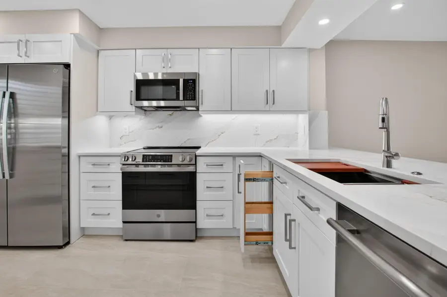 5914 Regal Glen Drive #107, Boynton Beach, FL 33437 - #3