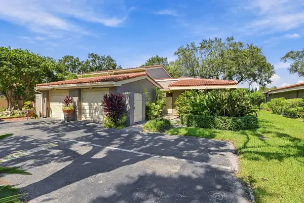 1101 Saint Andrews Road #4, Hollywood, FL 33021