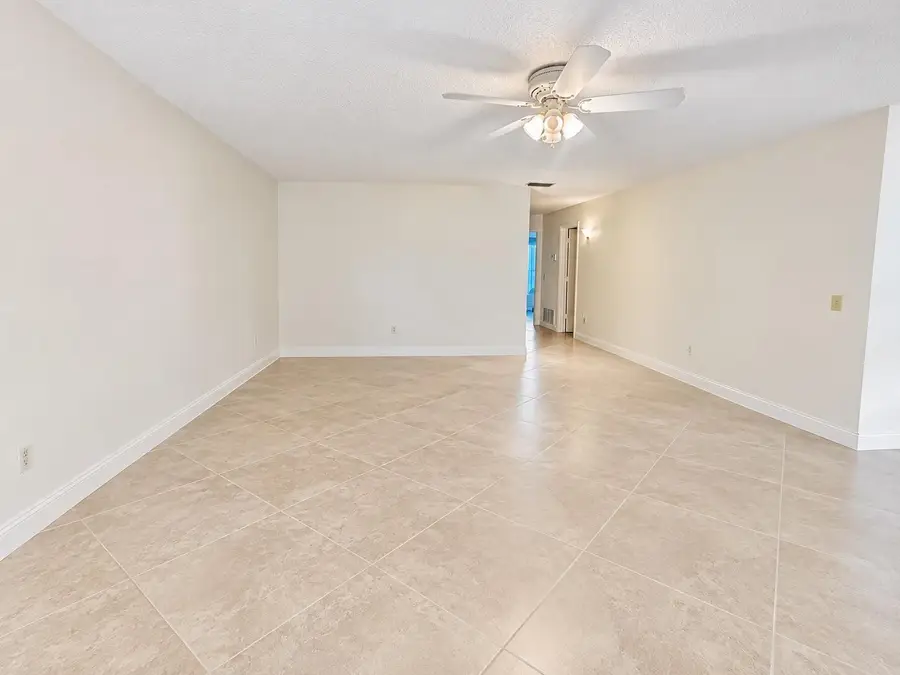 8 Lake Vista Trail #201, Port Saint Lucie, FL 34952 - #3