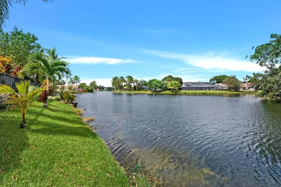 9681 NW 10th Court, Plantation, FL 33322 - #2