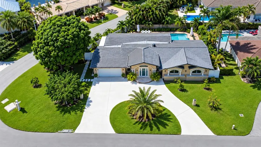 3301 NE 27th Avenue, Lighthouse Point, FL 33064 - #3