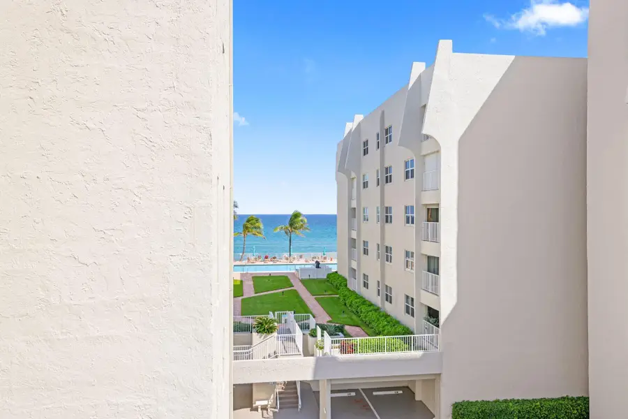 3520 S Ocean Boulevard #L402, Palm Beach, FL 33480 - #3