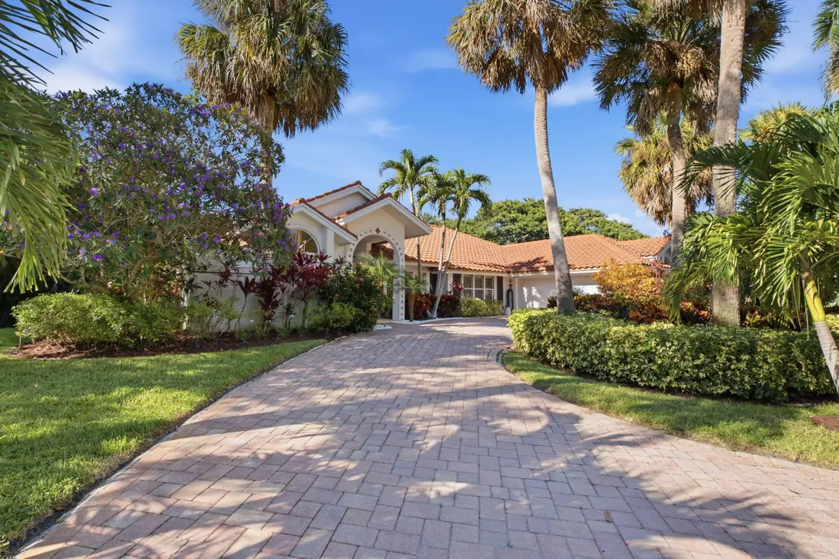 100 Hillcrest Drive, Sewalls Point, FL 34996 - #1