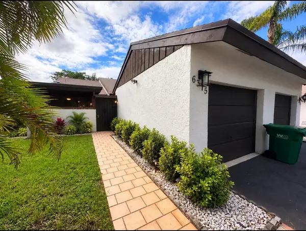 6375 Pinehurst Circle W #D38, Tamarac, FL 33321