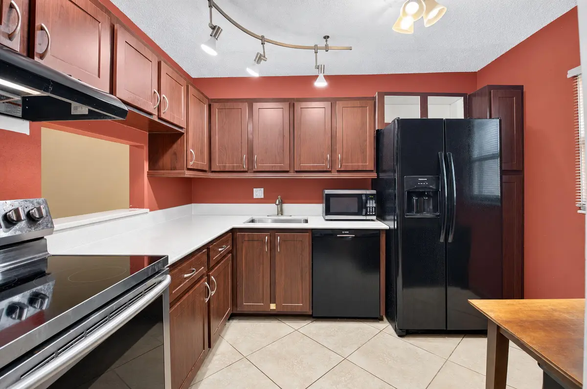 2700 Casita Way W #102, Delray Beach, FL 33445 - #1