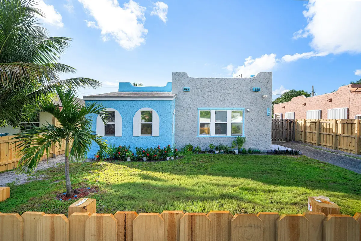 120 NW 4th Avenue, Boynton Beach, FL 33435 - #1