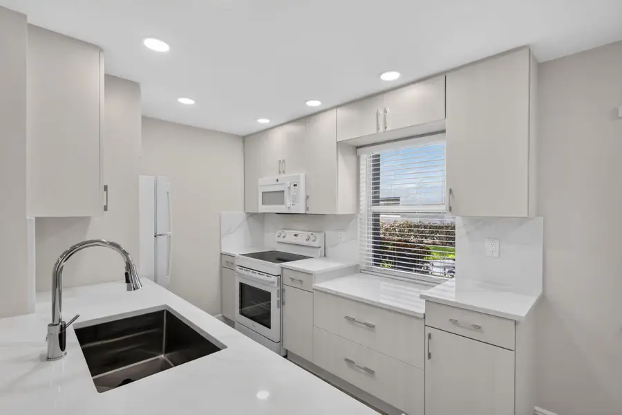 883 Normandy Trail, Delray Beach, FL 33484 - #2