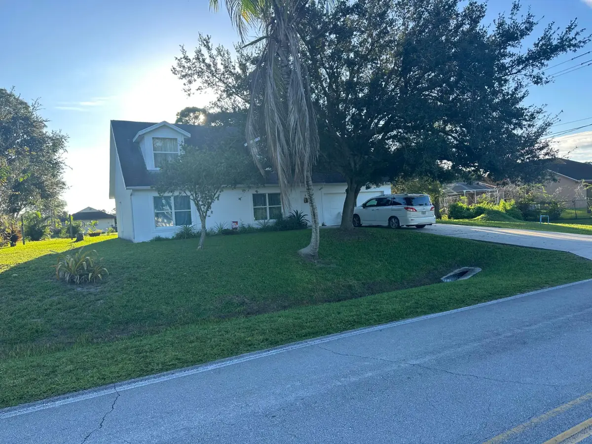 6710 N Kings Highway, Fort Pierce, FL 34947 - #1