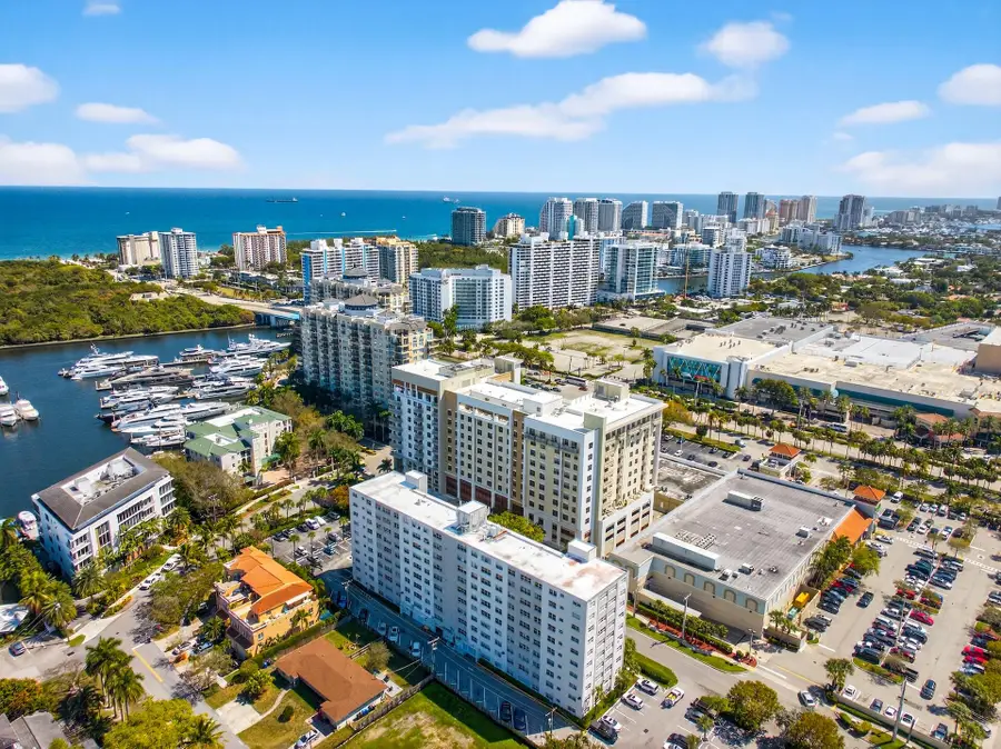 2555 NE 11th Street #404, Fort Lauderdale, FL 33304 - #2
