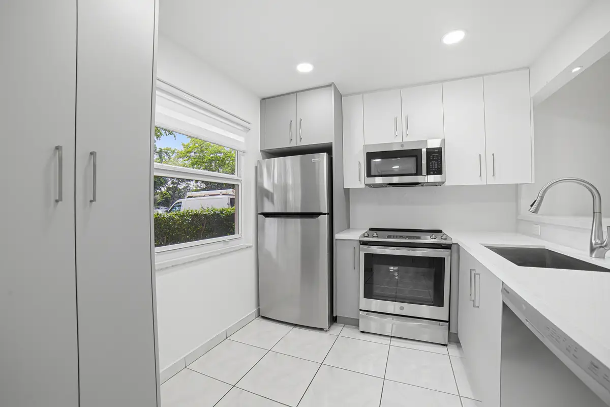 3121 NW 47th Avenue #109, Lauderdale Lakes, FL 33319 - #1