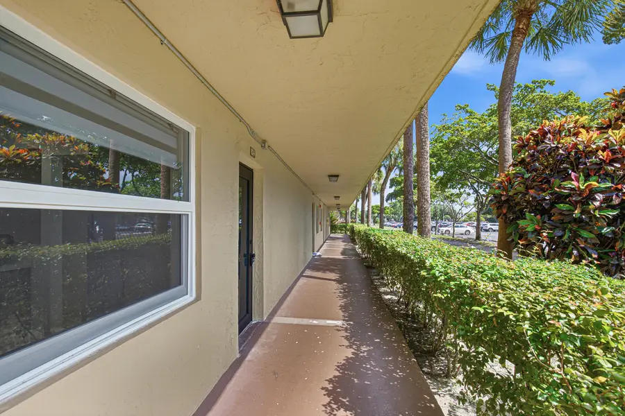 3121 NW 47th Avenue #109, Lauderdale Lakes, FL 33319 - #3