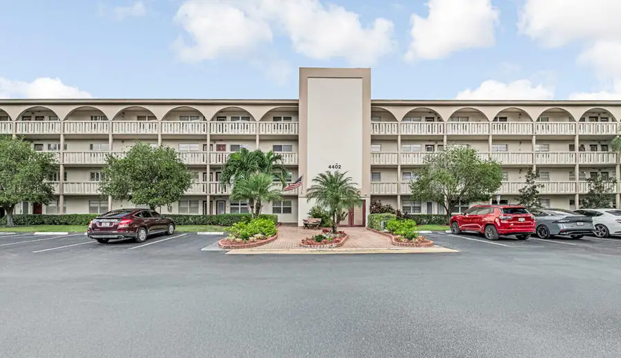 4402 Martinique #D4, Coconut Creek, FL 33066 - #2