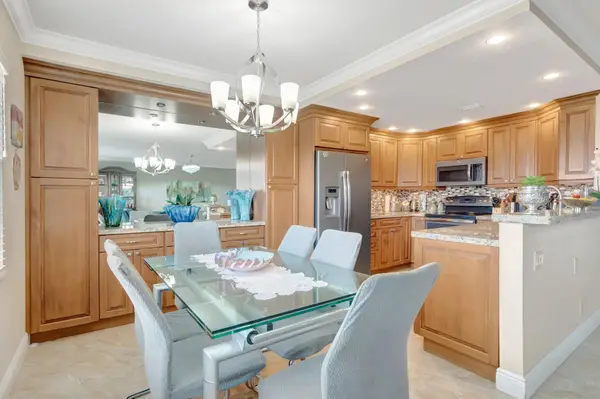 453 Richmond F, Deerfield Beach, FL 33442