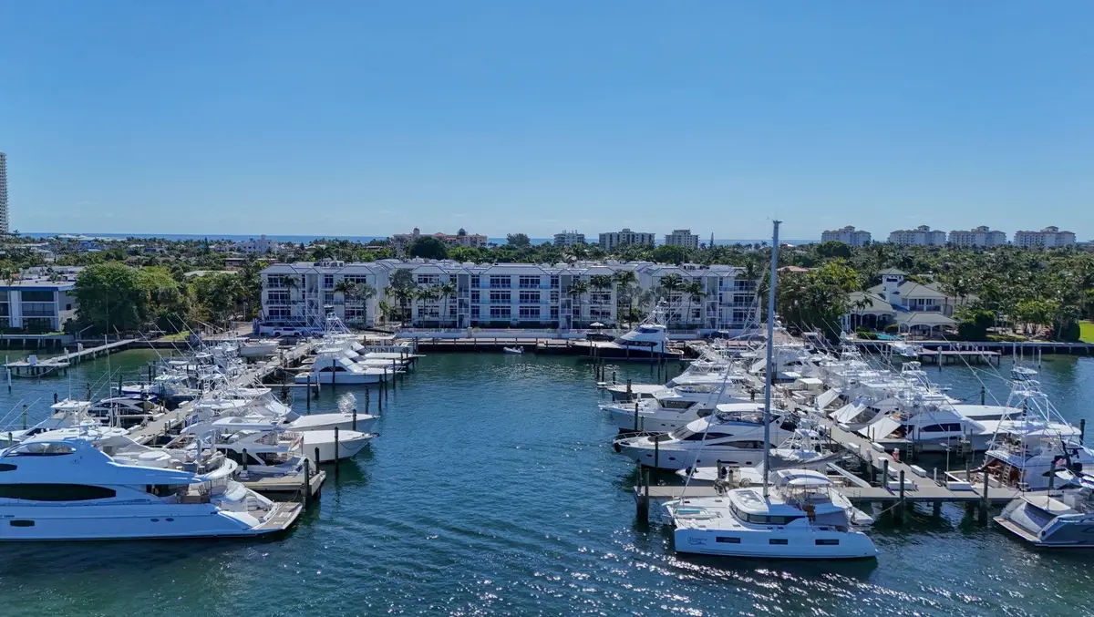 184 Lake Drive #4102, Palm Beach Shores, FL 33404 - #1