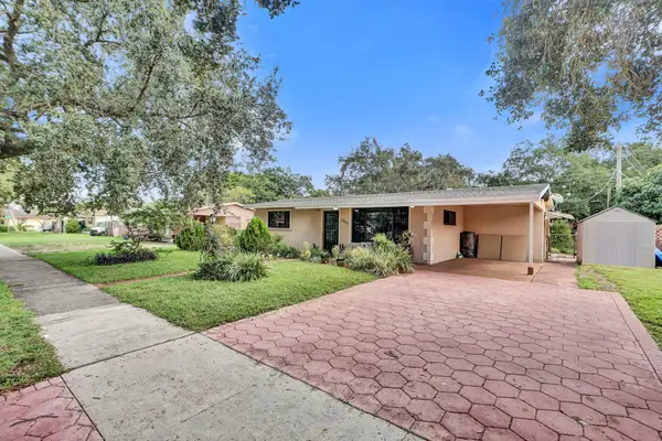 2610 NW 74th Avenue, Hollywood, FL 33024
