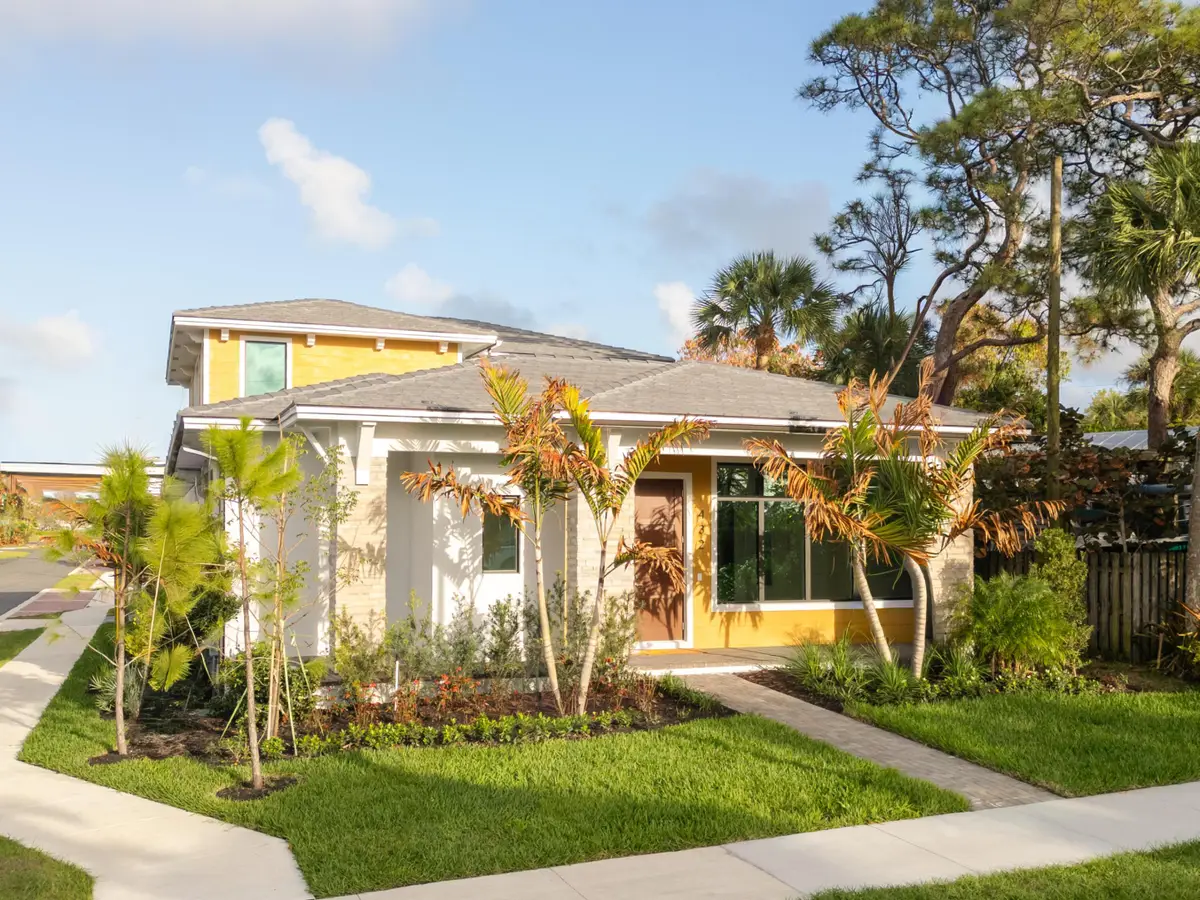 432 NW North River Drive, Stuart, FL 34994 - #1