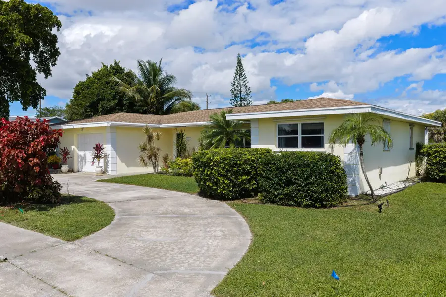 2867 SE 1st Court, Boynton Beach, FL 33435 - #2