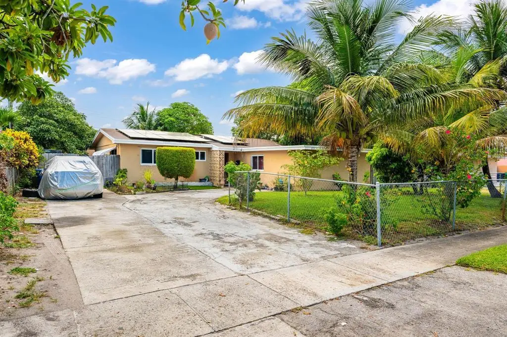 2651 NW 42nd Avenue Nw, Lauderhill, FL 33313 - #1