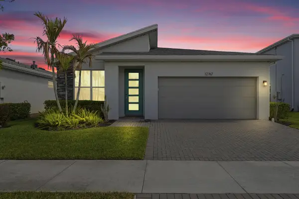 12767 SW Phoenix Drive, Port St Lucie, FL 34987