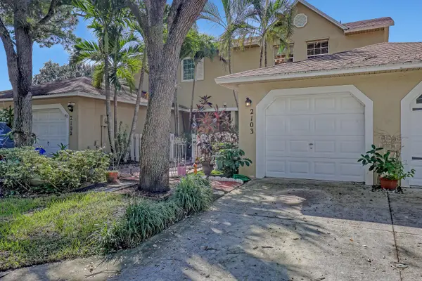 2103 Maplewood Drive, Greenacres, FL 33415