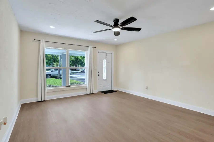 3851 NW 4th Place, Lauderhill, FL 33311 - #3