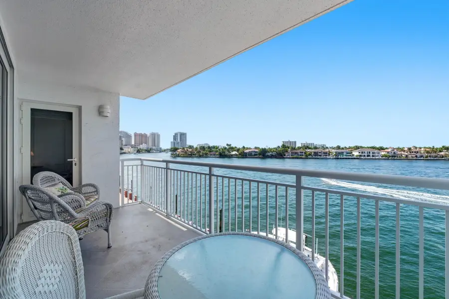 511 Bayshore Drive #410, Fort Lauderdale, FL 33304 - #3