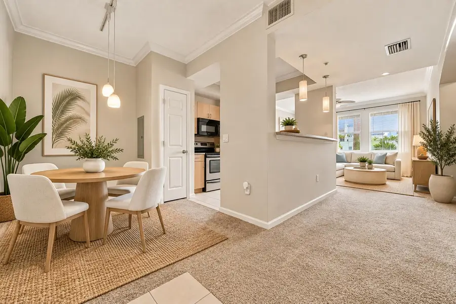 533 NE 3rd Avenue #202, Fort Lauderdale, FL 33301 - #3
