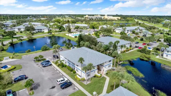 1529 SE Royal Green Circle #102, Port St Lucie, FL 34952