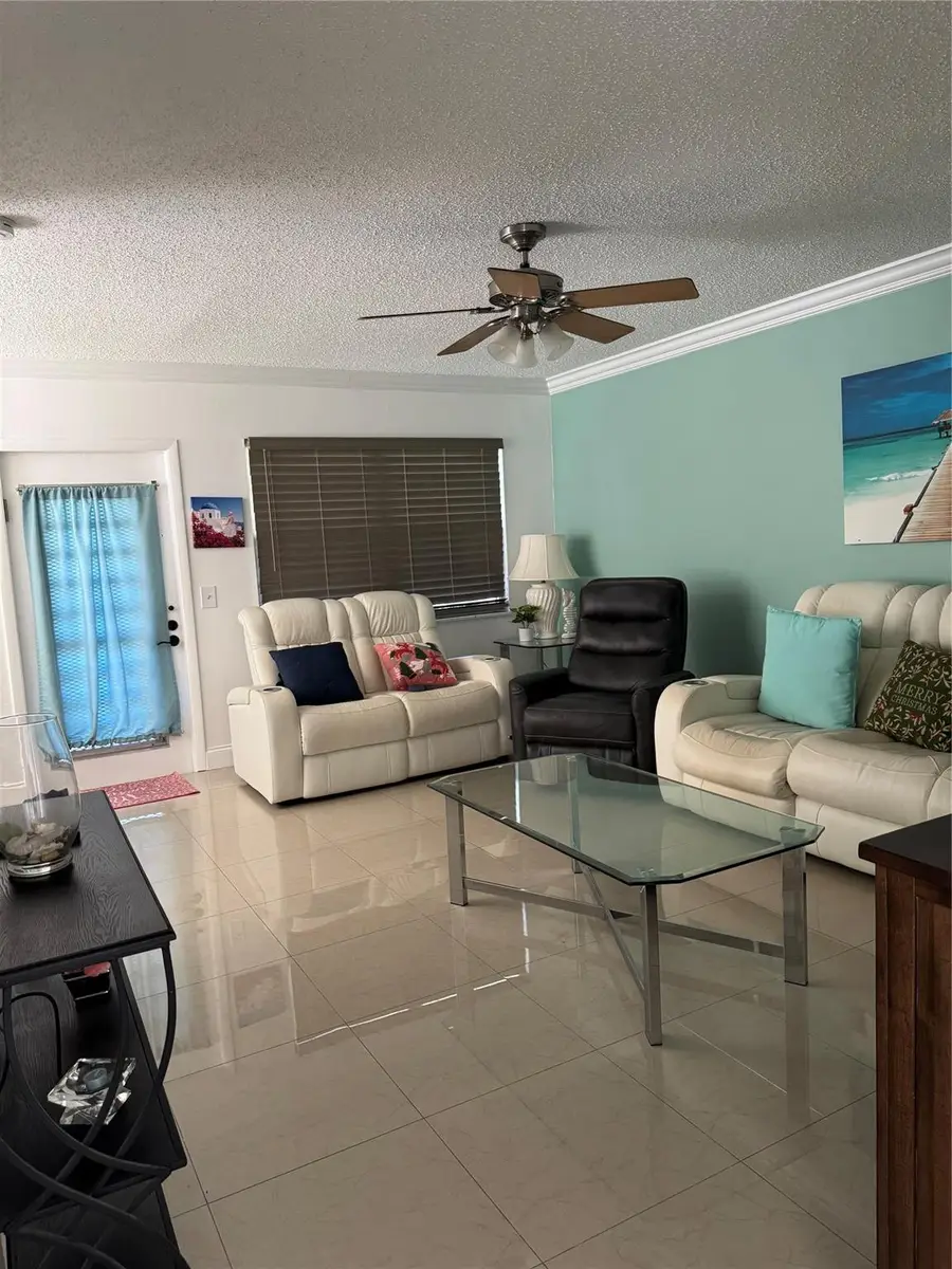 301 Oakridge Q #301, Deerfield Beach, FL 33442 - #3