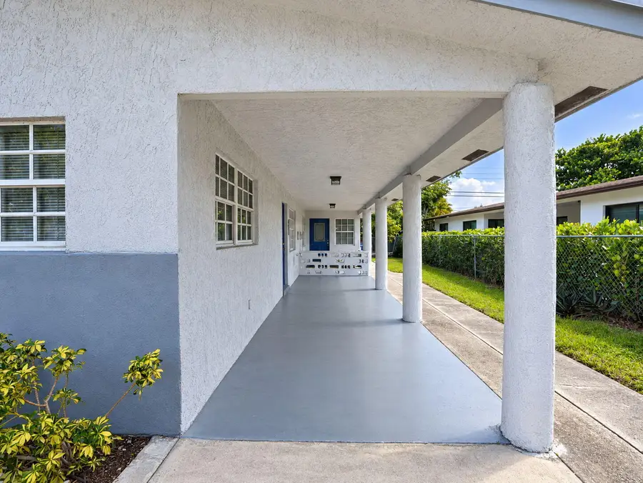 904 NE 10th Avenue, Pompano Beach, FL 33060 - #2