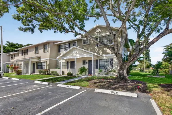 10779 NW 11th Street #10779, Pembroke Pines, FL 33026