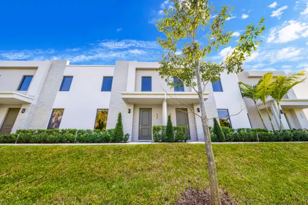 545 NW 17th Street, Fort Lauderdale, FL 33311