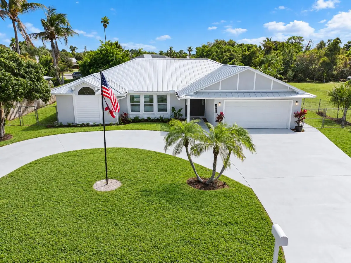 5008 SE Major Way, Stuart, FL 34997 - #1