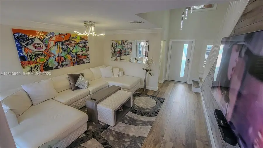 9894 NW 2nd Court, Plantation, FL 33324 - #2
