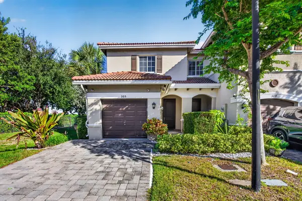 305 NE 47th Place #305, Deerfield Beach, FL 33064
