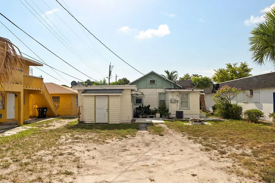 7 N C Street, Lake Worth Beach, FL 33460 - #3