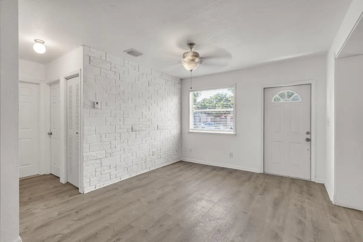 880 NW 33rd Terrace Nw, Lauderhill, FL 33311 - #1