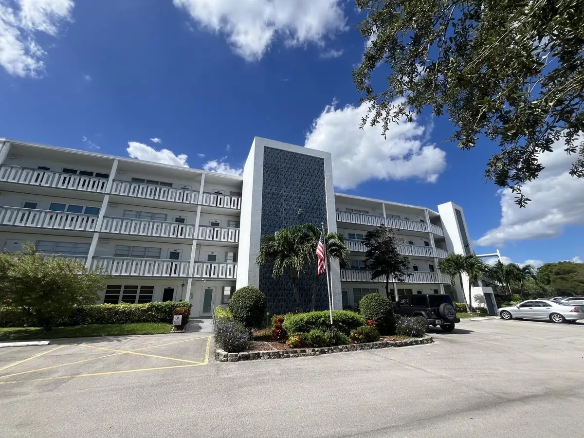 4006 Farnham N #4006, Deerfield Beach, FL 33442 - #1