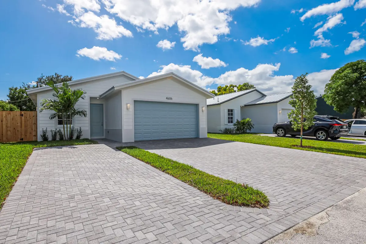 4606 Hibiscus Avenue, West Palm Beach, FL 33417 - #1