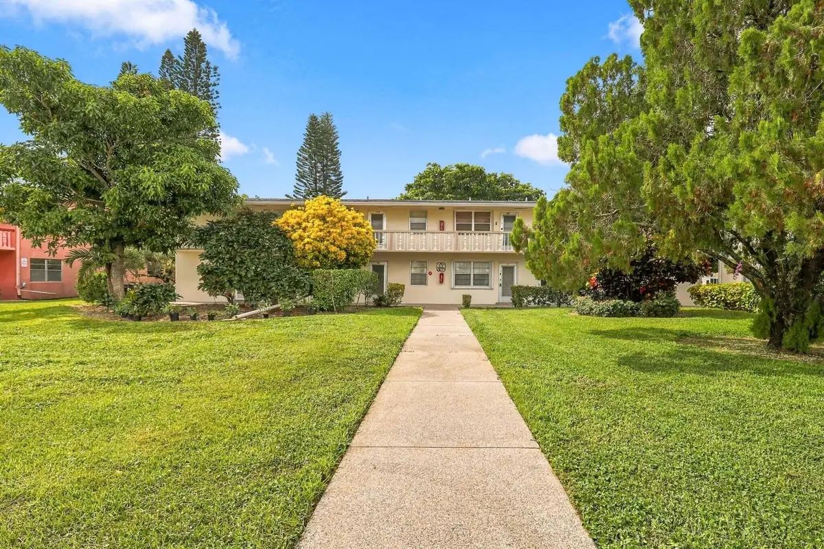 86 Sheffield D, West Palm Beach, FL 33417 - #1