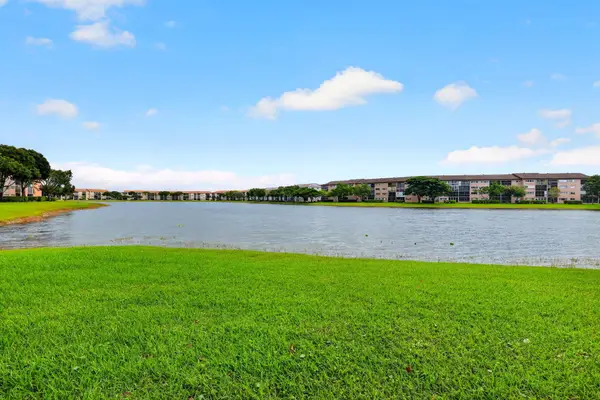 801 SW 141st Avenue #102O, Pembroke Pines, FL 33027