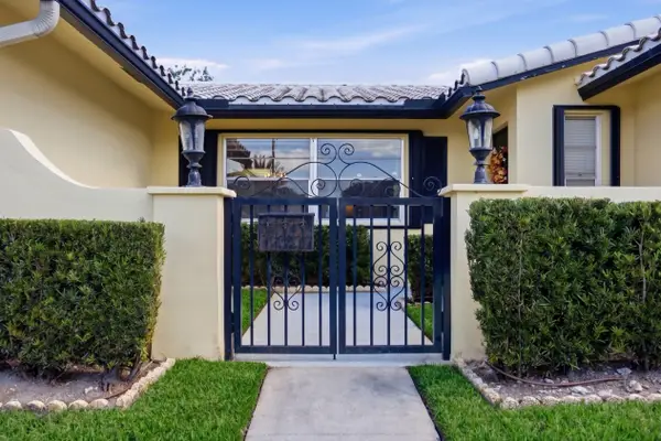1900 NW 43rd Street, Oakland Park, FL 33309
