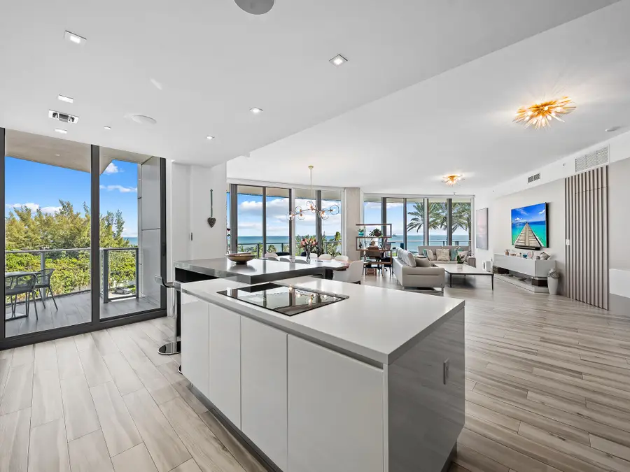 701 N Fort Lauderdale Beach Boulevard #402, Fort Lauderdale, FL 33304 - #3