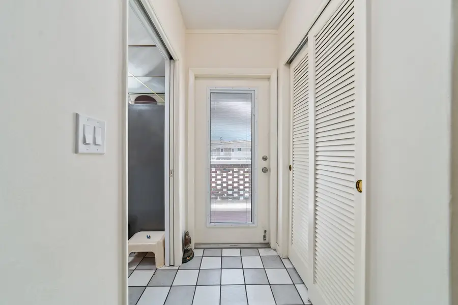 2050 NE 39th Street #Unit 209e, Lighthouse Point, FL 33064 - #2