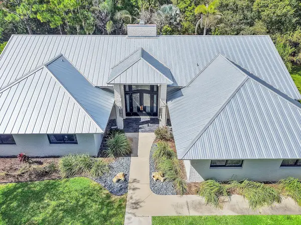 8850 Hidden Pines Road, Fort Pierce, FL 34945