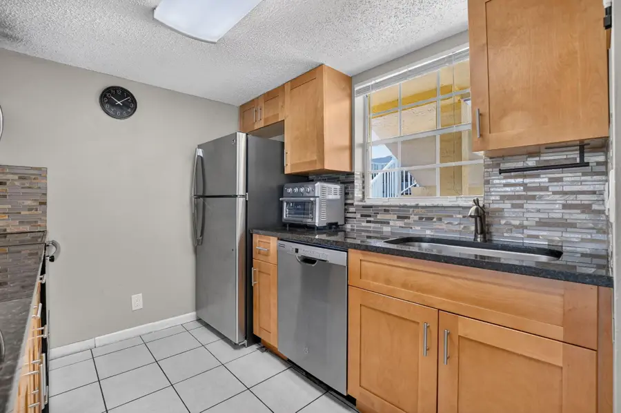6284 La Costa Drive #E, Boca Raton, FL 33433 - #3