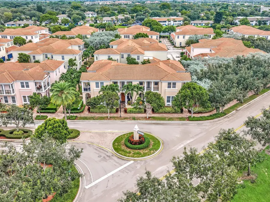 790 NW 83rd Lane, Boca Raton, FL 33487 - #2