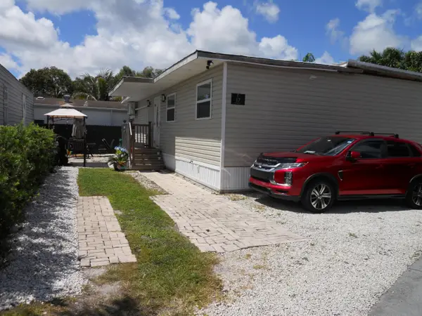 4633 SW 73rd Avenue #17, Davie, FL 33314