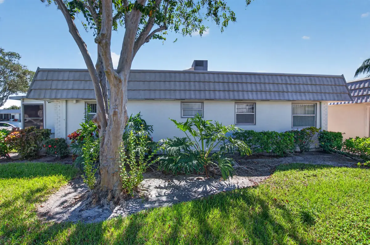 152 Valencia G Boulevard, Delray Beach, FL 33446 - #1