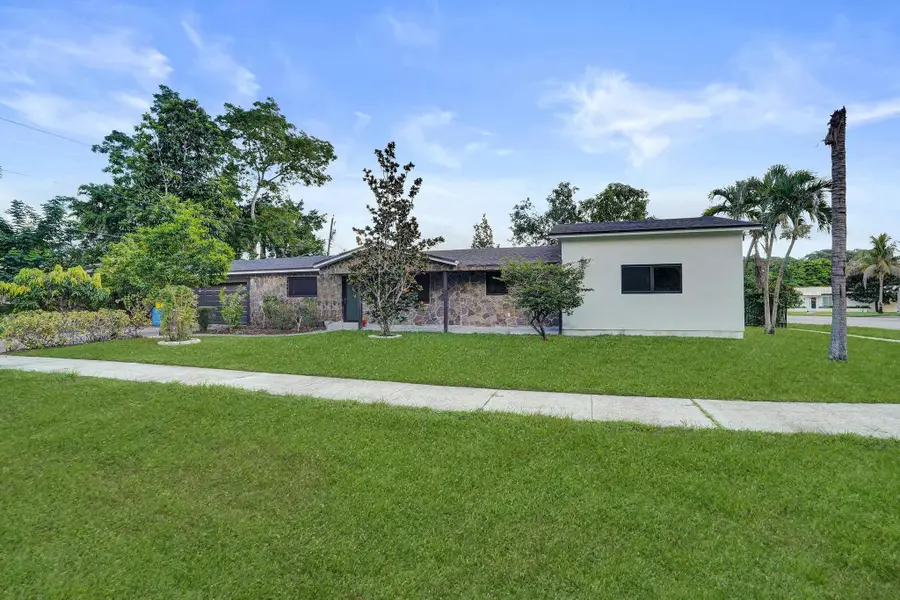 393 Cypress Avenue, West Palm Beach, FL 33415 - #2